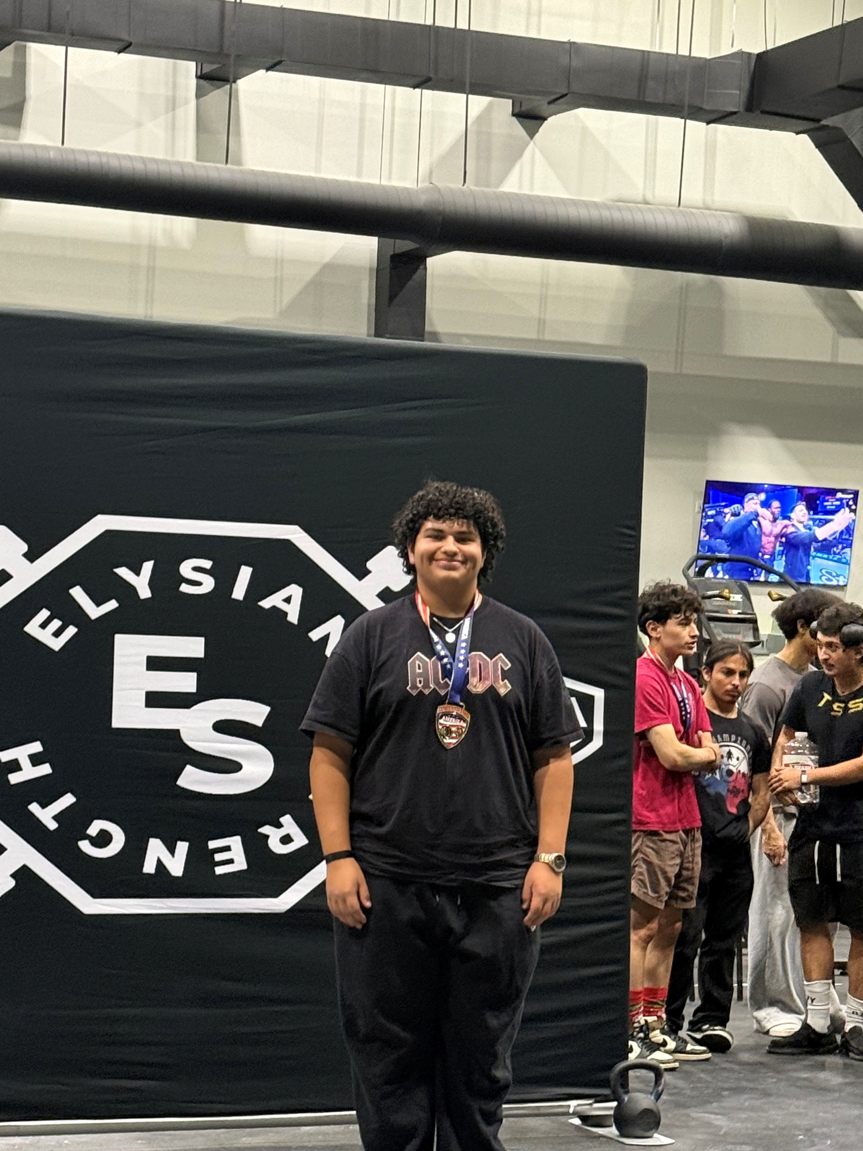 Israel Soliz - STX Elite Powerlifter